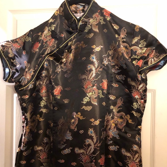 Halloween Authentic Chinese Dress - Picture 2 of 10